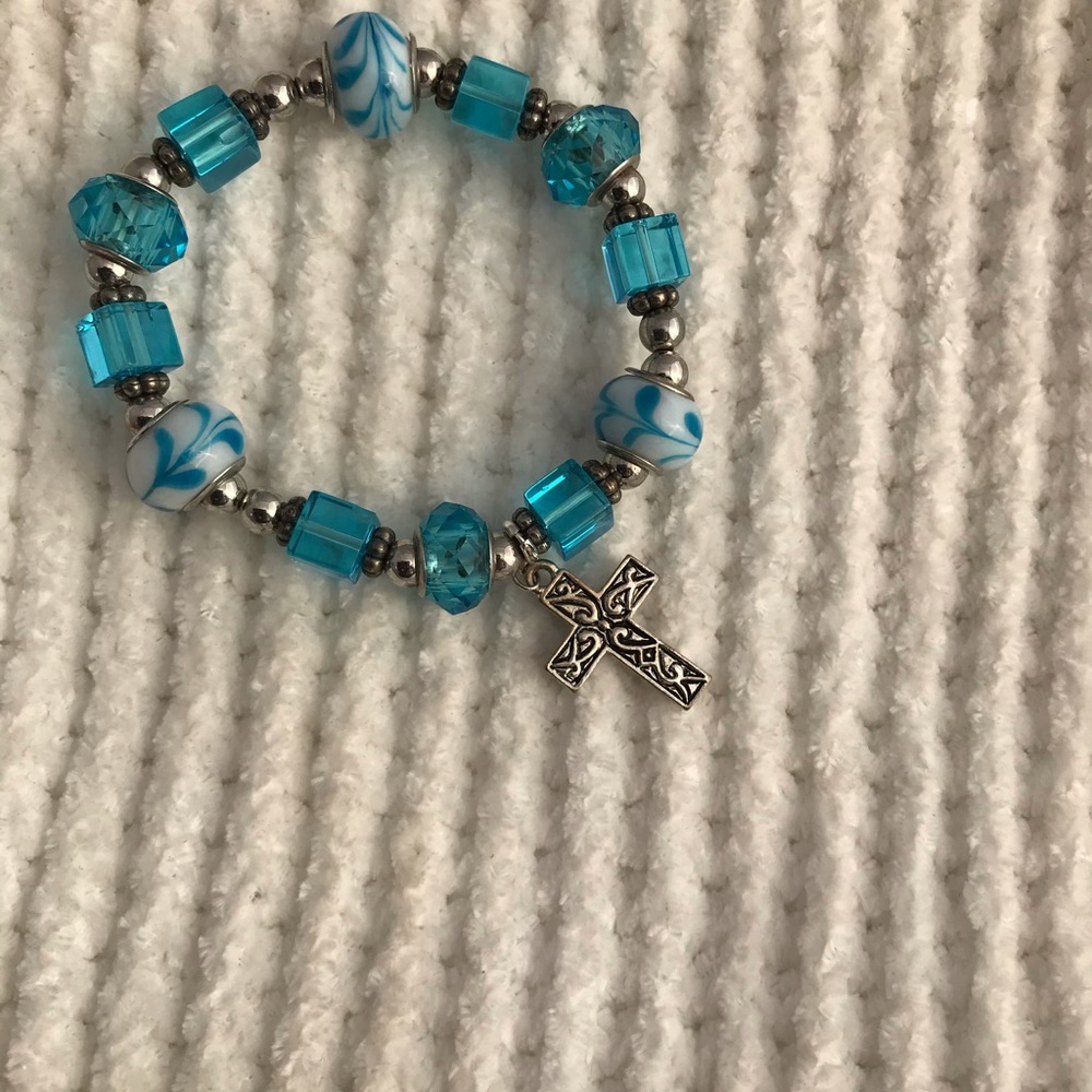 Cross Beaded Charm Bracelet - Picture 3 of 4
